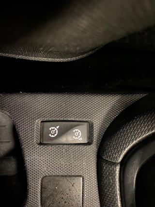 RENAULT Clio usata, con USB