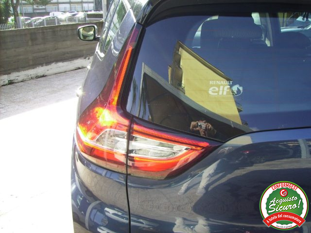 RENAULT Grand Scenic usata, con MP3