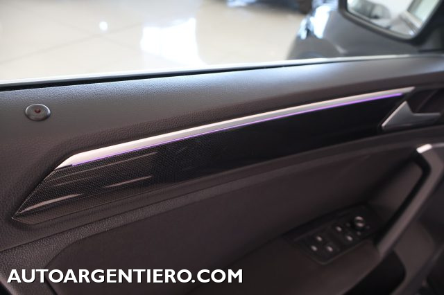 VOLKSWAGEN Tiguan usata, con Boardcomputer