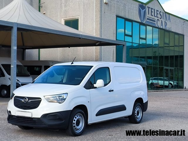 OPEL Combo usata, con Airbag