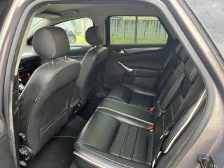 FORD Mondeo usata, con Alzacristalli elettrici