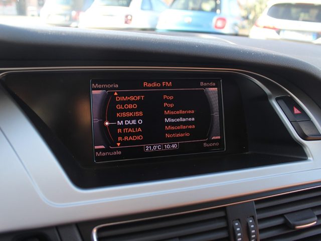 AUDI A4 usata, con Autoradio digitale