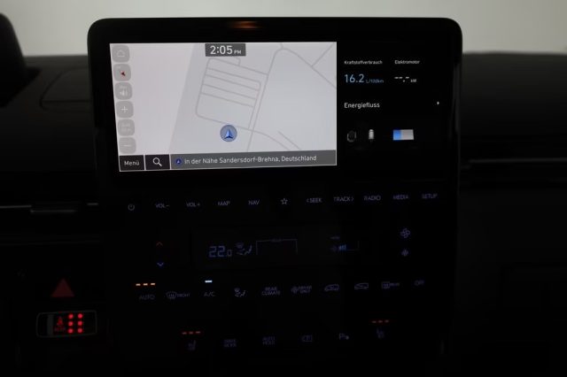 HYUNDAI Staria usata, con Controllo automatico clima