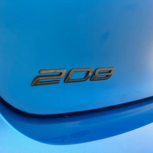 PEUGEOT 208 usata, con Sensori di parcheggio posteriori