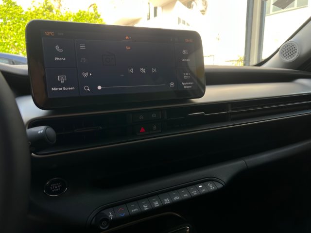 JEEP Avenger usata, con Touch screen