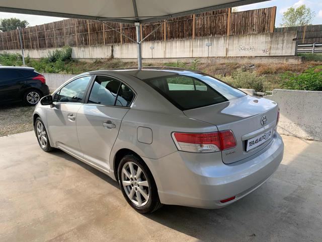 TOYOTA Avensis usata, con Airbag Passeggero