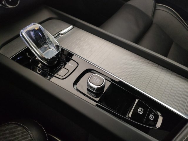 VOLVO XC60 usata, con Sedili riscaldati