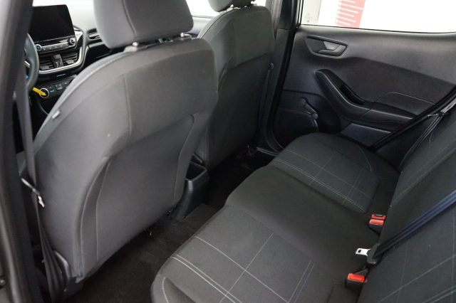 FORD Fiesta usata, con Hill holder