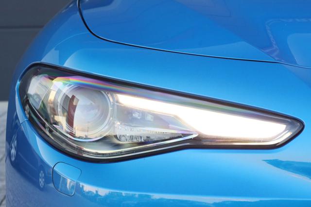 ALFA ROMEO Giulia usata, con Schermo multifunzione interamente digitale