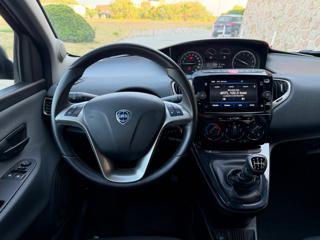 LANCIA Ypsilon usata, con ESP