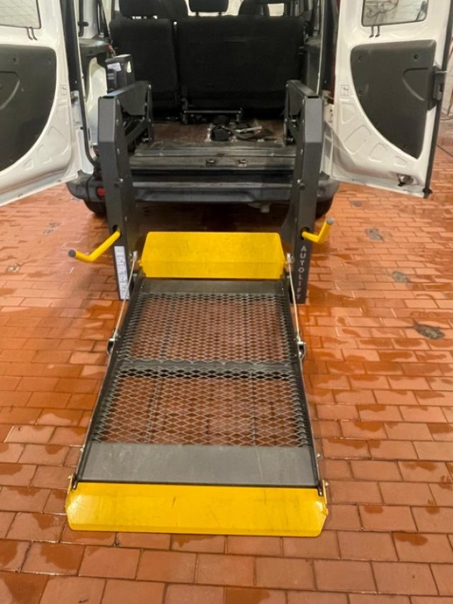 FIAT Doblo usata 22