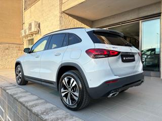 MERCEDES-BENZ GLA 180 usata, con Boardcomputer