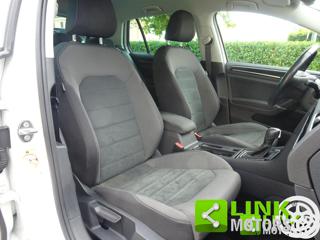 VOLKSWAGEN Golf usata, con Fari Xenon