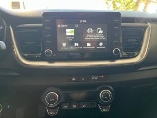 KIA Stonic usata, con Autoradio digitale