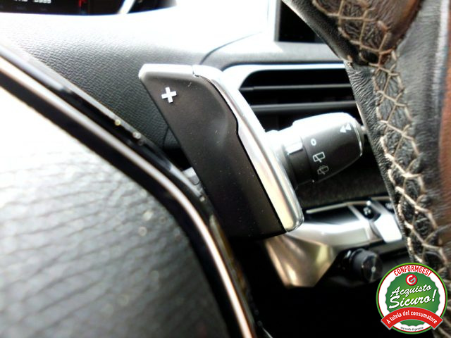 PEUGEOT 3008 usata, con Volante multifunzione