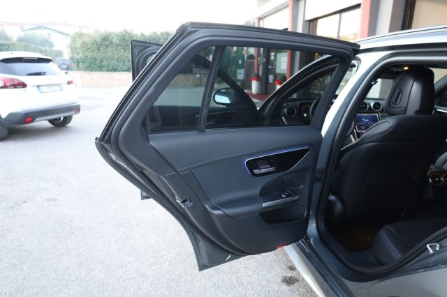 MERCEDES-BENZ C 300 usata 118