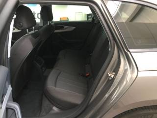AUDI A4 usata, con Autoradio digitale