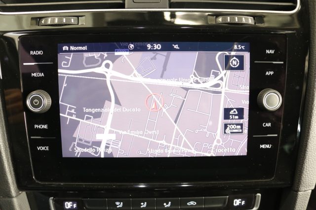 VOLKSWAGEN Golf Variant usata, con Fendinebbia