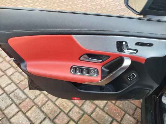 MERCEDES-BENZ CLA 200 usata, con Cerchi in lega