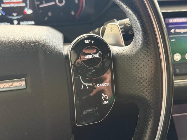 LAND ROVER Range Rover Velar usata, con Sensori di parcheggio posteriori