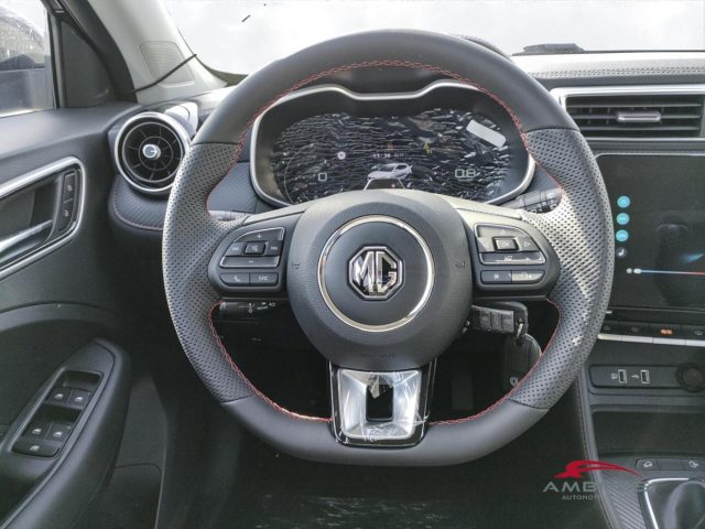 MG ZS usata 12