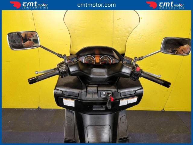 SUZUKI Burgman AN 400 usata 9