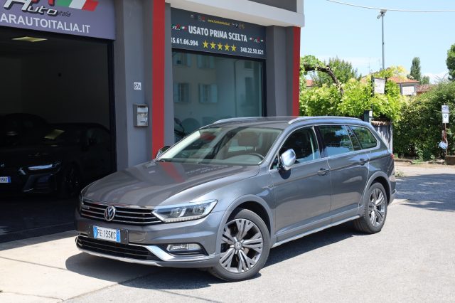 VOLKSWAGEN Passat Alltrack usata, con Fendinebbia