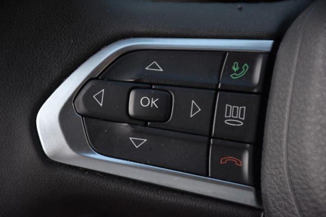 JEEP Compass usata, con Touch screen