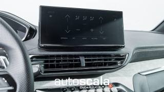PEUGEOT 3008 usata, con USB