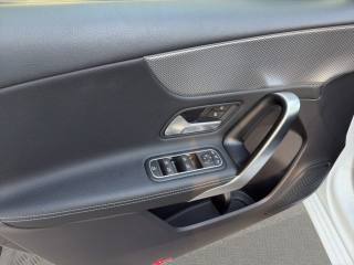 MERCEDES-BENZ A 180 usata, con Bracciolo