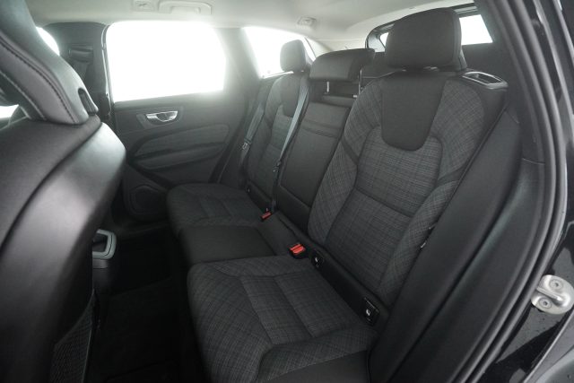VOLVO XC60 usata 9