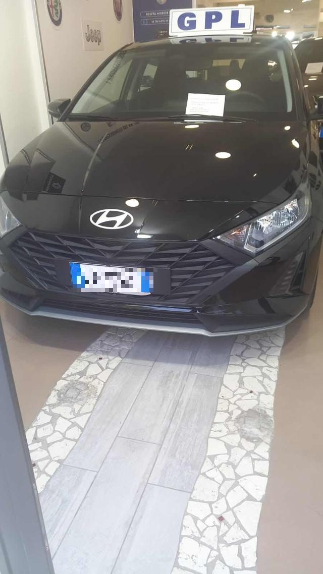HYUNDAI i20 usata, con ABS