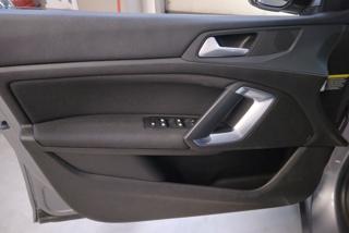 PEUGEOT 308 usata, con Autoradio