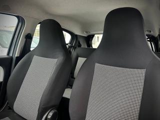 RENAULT Twingo usata 23