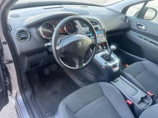 PEUGEOT 5008 usata, con Cruise Control