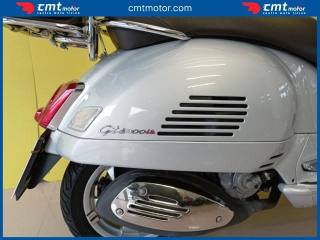 VESPA GTS 300 usata 8