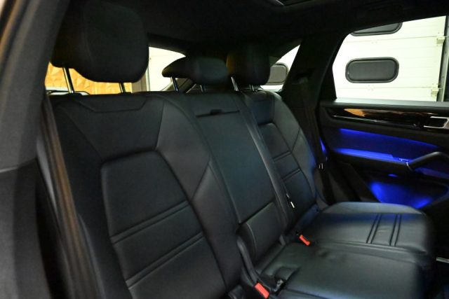 PORSCHE Cayenne usata 82