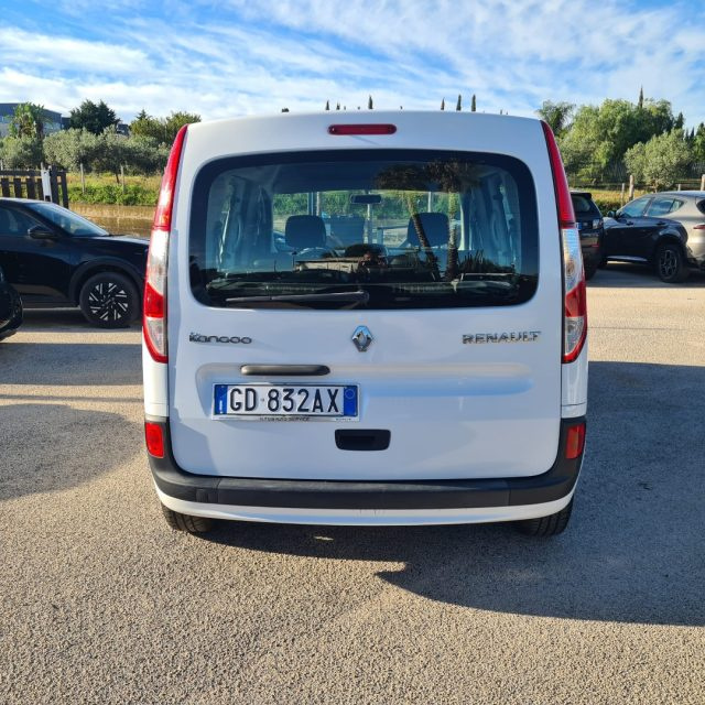 RENAULT Kangoo usata, con Chiusura centralizzata