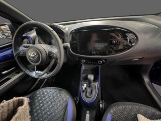 TOYOTA Aygo X usata, con Autoradio
