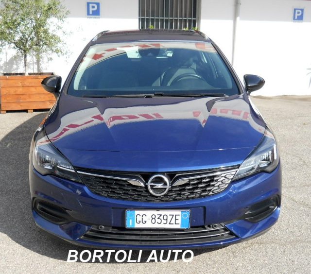OPEL Astra usata, con Telecamera per parcheggio assistito