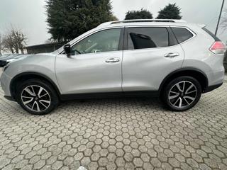 NISSAN X-Trail usata, con Airbag