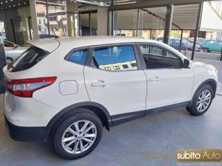 NISSAN Qashqai usata, con Alzacristalli elettrici