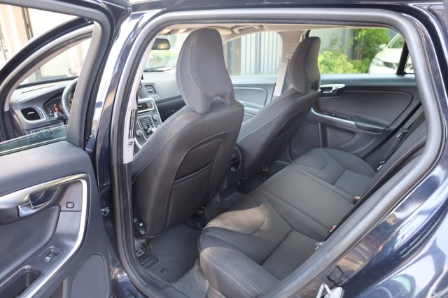 VOLVO V60 usata 88