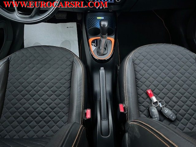 TOYOTA Aygo X usata 28