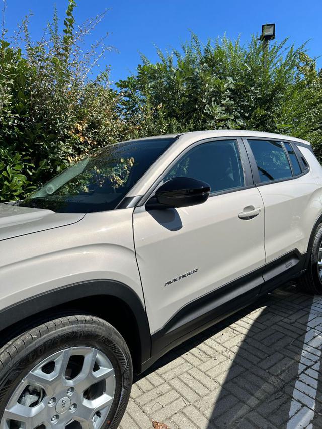 JEEP Avenger usata, con Alzacristalli elettrici