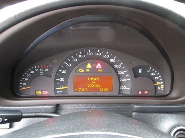 MERCEDES-BENZ C 200 usata, con Servosterzo