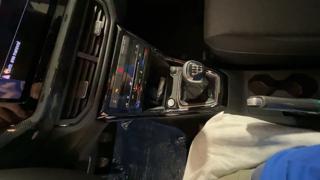 VOLKSWAGEN T-Cross usata, con USB