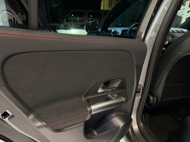 MERCEDES-BENZ GLA 200 usata, con Volante multifunzione