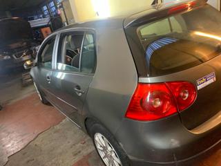 VOLKSWAGEN Golf usata, con ESP