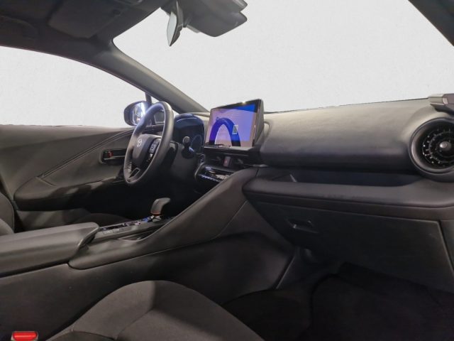 TOYOTA C-HR usata, con Controllo automatico clima